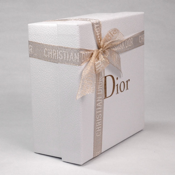 DIOR Keepsake Gift Box with Ribbon Tissue Paper Envelope Medium Square NEW - Picture 4 of 6
